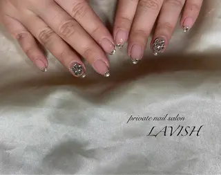 ネイル LAVISH 大和店 🤱子連れ大歓迎のネイルデザイン