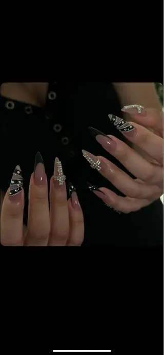 ネイル NiJi Nailsのネイルデザイン