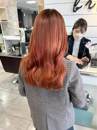 セミロング レイヤー/艶髪カラー 森本くるみのヘアスタイル