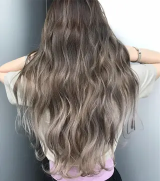 ロング カラー 春日部 西口徒歩5分 寒色カラー 日和佐のヘアスタイル