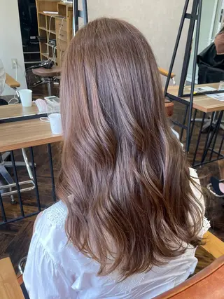 ロング カラー 関口 柊のヘアスタイル