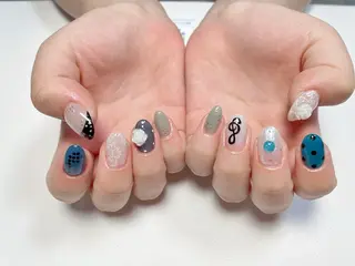 ネイル Mione_ Sonのネイルデザイン
