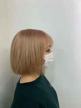 ミディアム 岡田 陸のヘアスタイル