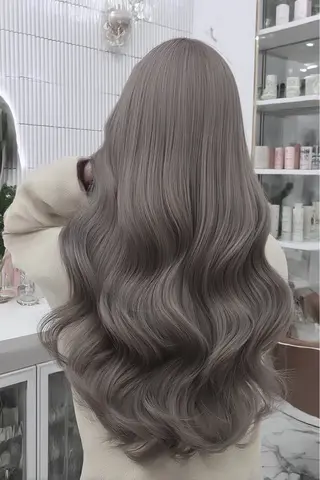 ロング カラー ハイトーンカラー が絶対可愛い✨泰聖✨のヘアスタイル