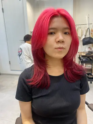 ミディアム カラー 似合う髪型見つけます AYAKAのヘアスタイル