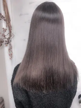 セミロング カラー BOX mico.のヘアスタイル