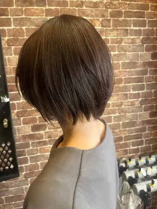 ショート カラー パーマ ヘアアレンジ メンズ キッズ ネイル マツエク・マツパ アイブロウ 久木原 ゆりのヘアスタイル