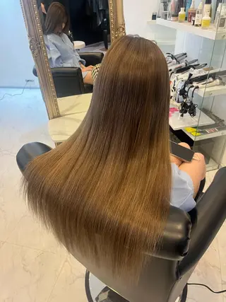 ロング ケアブリーチ&シール エクステの店和田翔莉のヘアスタイル