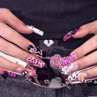 ネイル 大久保YISnail スカルプ専門店のネイルデザイン