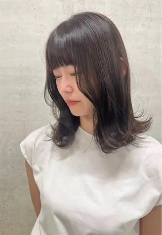 カラー 乙津 寧々のヘアスタイル