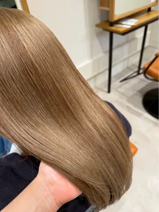 カラー rion🪽鎌倉 /ツヤ髪・ハイトーンのヘアスタイル
