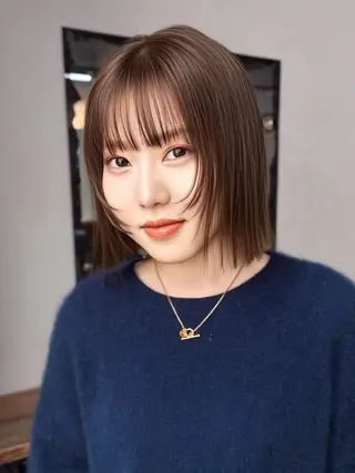 ショート カラー loty すずなのヘアスタイル