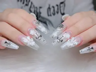 ネイル Sora  Nail 長さ出し専門店のネイルデザイン