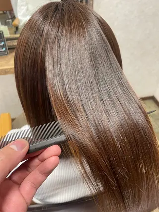 ショート パーマ 三川 啓英 / 縮毛矯正/髪質改善のヘアスタイル
