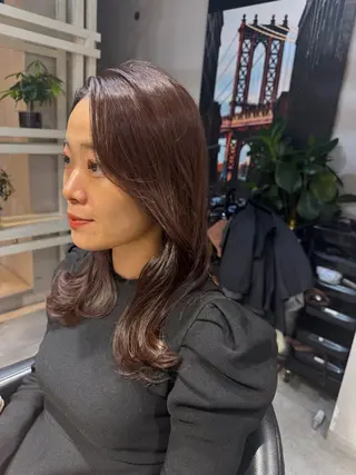 ミディアム カラー 似合う髪型見つけます AYAKAのヘアスタイル