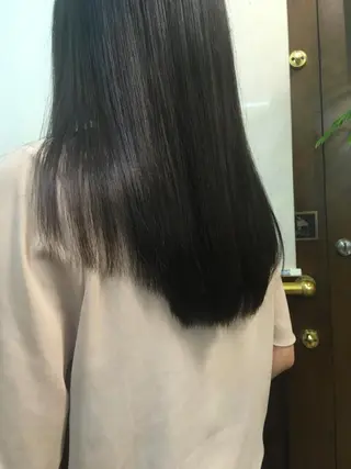 カラー KYOKA .のヘアスタイル