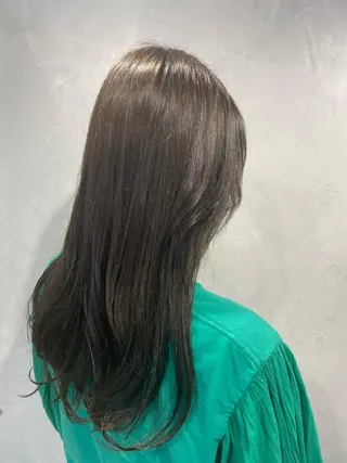 ロング カラー emi natukiのヘアスタイル