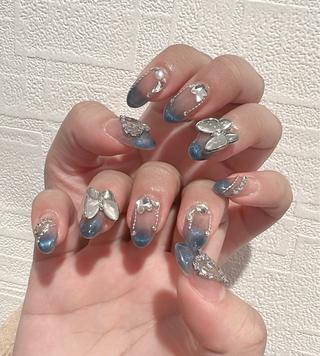 ネイル Ayumi Ginzaのネイルデザイン