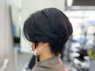 ショート 小森 貫治のヘアスタイル