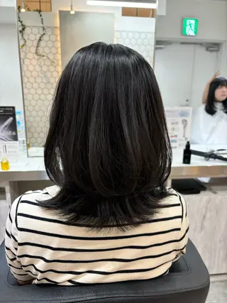 ミディアム カラー Viot 銀座 樋口 桃佳のヘアスタイル