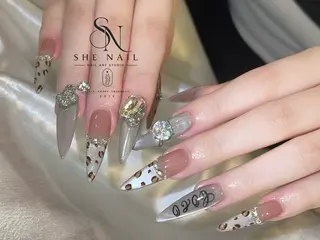 ネイル 博多 SHE Nailのネイルデザイン