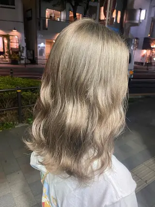 セミロング カラー ヘアアレンジ TSUNA 🌙 Lim 五反田のマツエク・マツパデザイン
