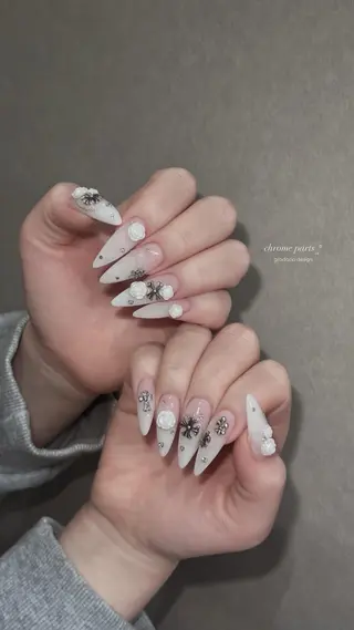 ネイル Sora  Nail 長さ出し専門店のネイルデザイン