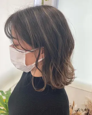 ミディアム カラー Chainon 山中 拓也のヘアスタイル