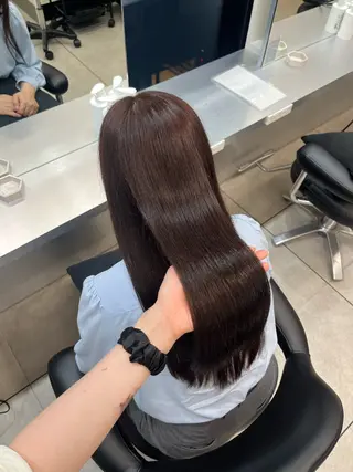 ロング Maya /カラーモデルのヘアスタイル