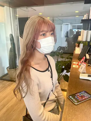 ロング 前田 菜奈子のヘアスタイル
