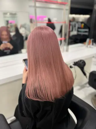 セミロング カラー ラベンダー💜 グレージュ🩶のヘアスタイル