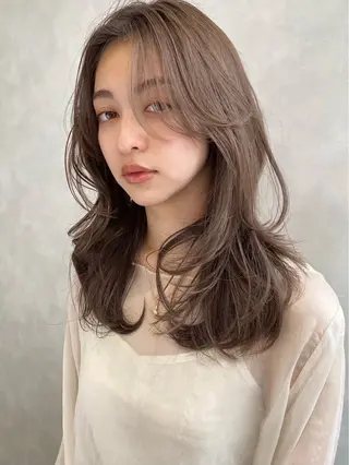 セミロング カラー むく。/顔周りカット /髪質改善ストレートのヘアスタイル
