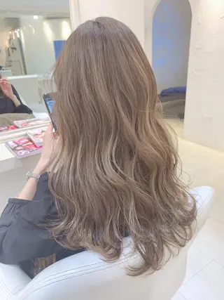 セミロング カラー 中目黒✂︎店長✂︎ TOMOHIROのヘアスタイル