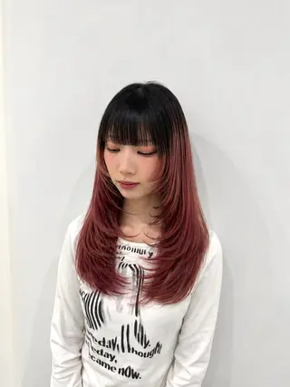ロング niw yuiのヘアスタイル