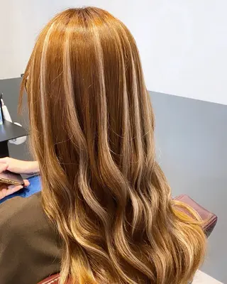 ロング 【育休中】EARTH 荒井店HARUNAのヘアスタイル