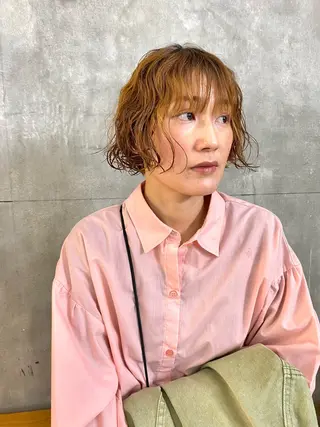 ショート カラー ヨシダ トオルのヘアスタイル