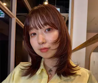 ミディアム カラー 柔らかベージュ🧤 透明感/このかのヘアスタイル