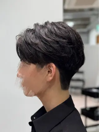 パーマ メンズ ニュアンスパーマ🌀 毛流れ🩶イザベラのヘアスタイル