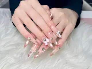 ネイル AURA NAIL 上前津のネイルデザイン