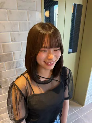 ミディアム 𝐘𝐮𝐢 🤎 costesのヘアスタイル