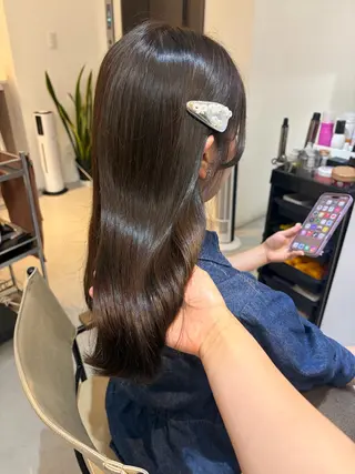 セミロング ✨色持ちの良い艶 カラー✨蟹江真世のヘアスタイル