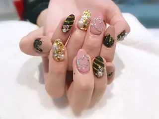ネイル NARUMI HYODOのネイルデザイン