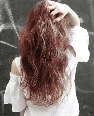 ロング カラー パーマ ヘアアレンジ 大阪レミーエクステ チビ編み込みのヘアスタイル