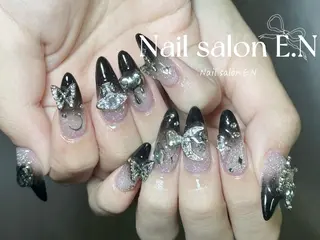 ネイル E.N🦋 長さ出し/持ち込みのネイルデザイン
