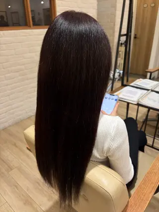 ロング カラー 伊藤 梨緒のヘアスタイル