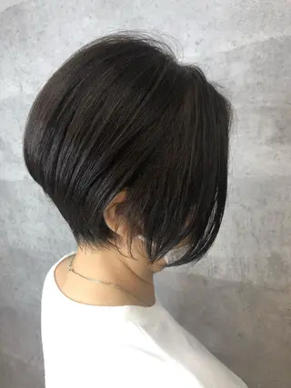 ショート 内藤 繁のヘアスタイル