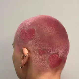 ショート kiyono ⭐︎ダブルカラーのヘアスタイル