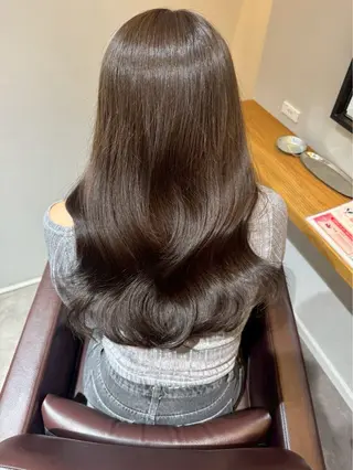 セミロング カラー ︎︎ KASUMIのヘアスタイル