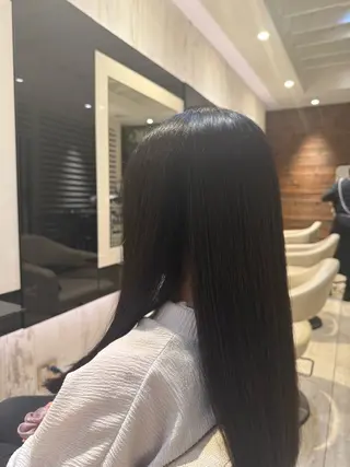 カラー 上野 稀美のヘアスタイル