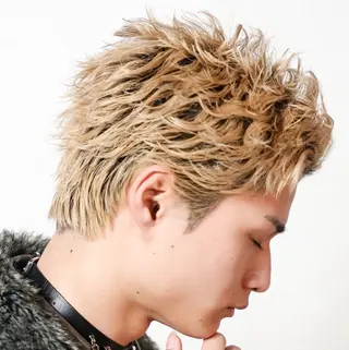 ショート カラー パーマ メンズ 🔥メンズ極🔥韓国 シャドウ/波巻き柿崎のヘアスタイル